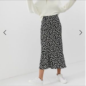 ASOS DESIGN Daisy Print Bias Cut Maxi Skirt